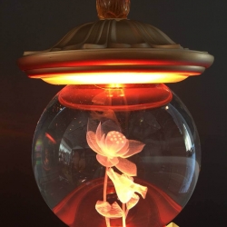 Đèn thờ phật đẹp bằng pha lê cao cấp hình cầu mũ ô bên trong có hoa sen 3D 1