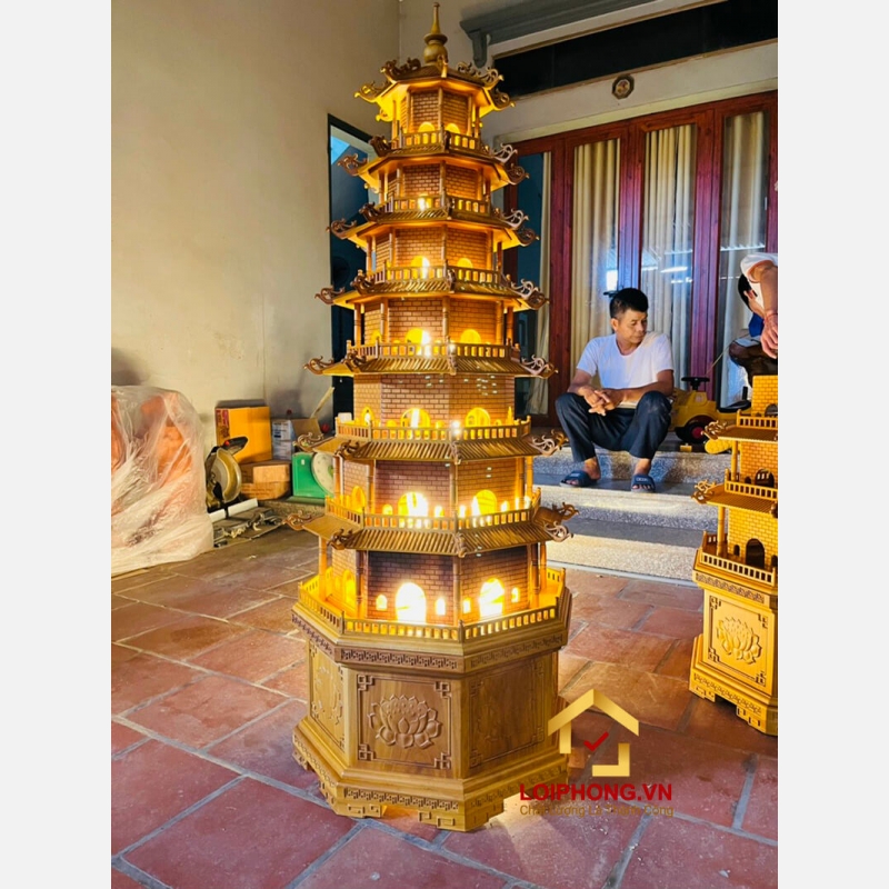 Đèn thờ tháp chùa 7 tầng cao 165 cm cổ kính độc đáo 1