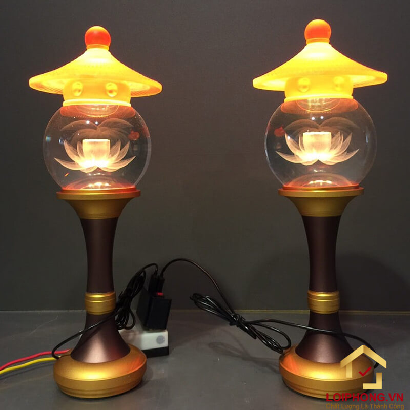 Màu sắc của đèn led bàn thờ thiết kế chuyển màu. Đó là một trong những tính năng đặc biệt của loại đèn này.