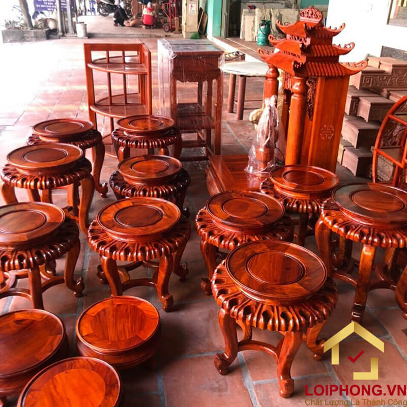 Tại Lôi Phong có rất nhiều mẫu đôn gỗ tròn đẹp chất lượng cao