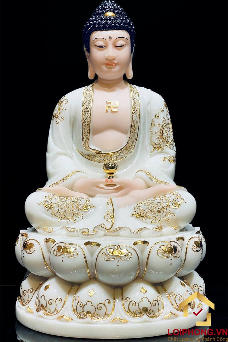 Hình ảnh: Tượng Phật A Di Đà ngôi trên đài sen