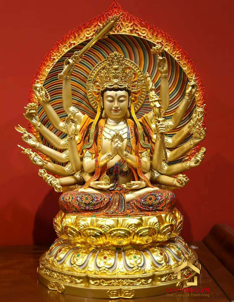 Tượng Phật Mẫu Chuẩn Đề bằng đồng dát vàng đính đá quý