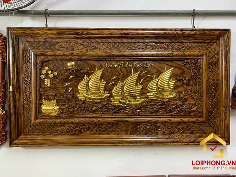 Tranh Thuận Buồm Xuôi Gió làm từ gỗ phù hợp với nhiều người khác nhau