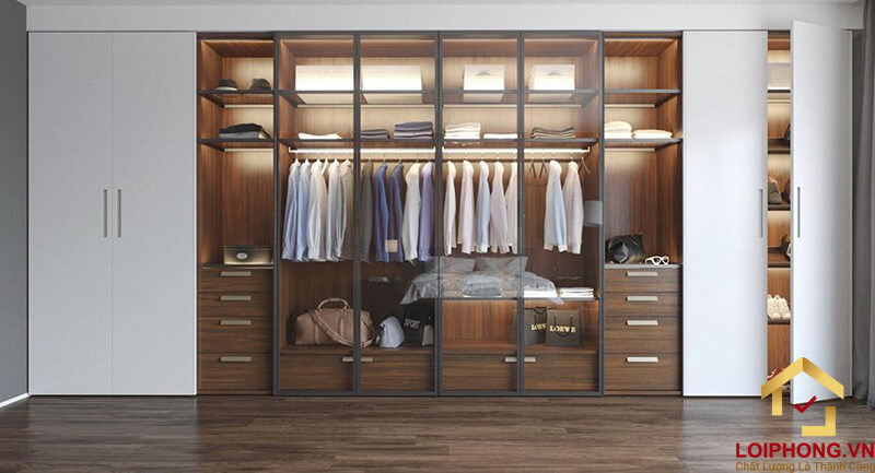 Tủ quần áo gỗ âm tường giúp tiết kiệm được diện tích không gian sử dụng