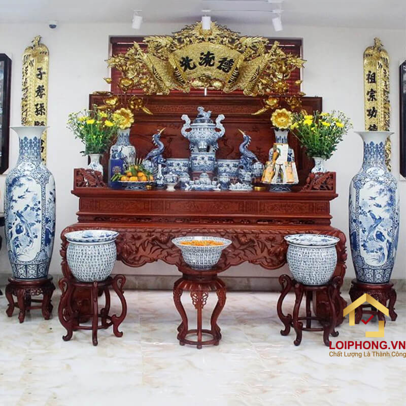 Bàn thờ gia tiên trong gia đình Công Giáo | Đồ gỗ mỹ nghệ, cây cảnh nghệ  thuật Hải Minh