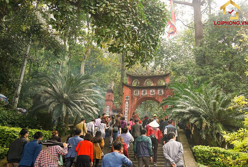 Đền Hùng Phú Thọ là nơi thờ phụng các vị vua Hùng