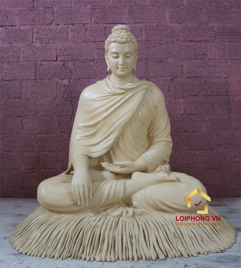 Tượng Phật bằng đá cỡ lớn